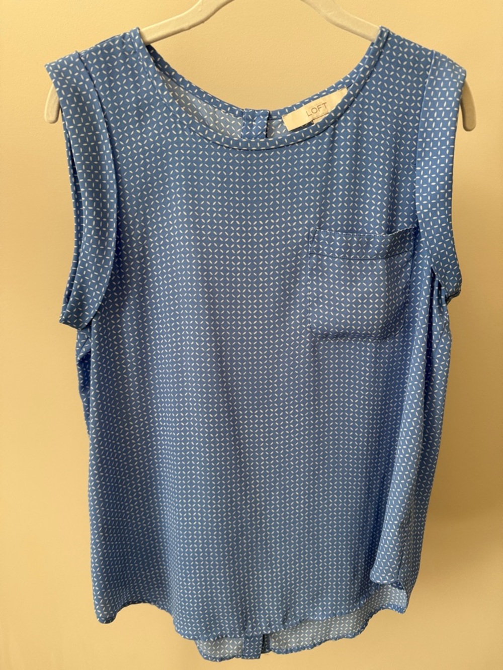 LOFT Blue Sleeveless Pocket Camisole with Micro Print